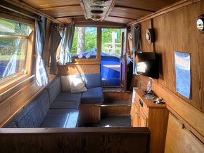 Saloon