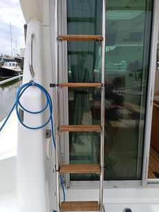 Jeanneau Merry Fisher 805 in outstanding condition