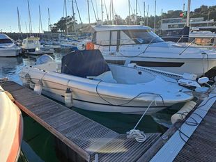 2007 Jeanneau Cap Camarat 715