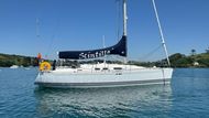 X Yachts X-37