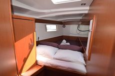 Oceanis 48