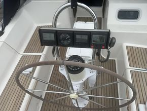 1998 Jeanneau Sun Odyssey 40 DS 14