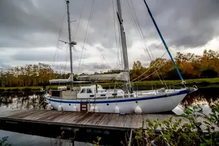 1998 Seacraft Saga 45