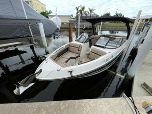 2017 Sea Ray 280 Sundeck