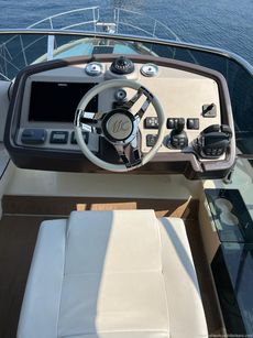 2015 Beneteau Monte Carlo 5
