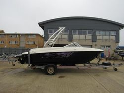 2015 Bayliner 185 Flight