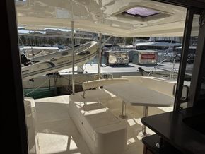 2014 Leopard 44 25