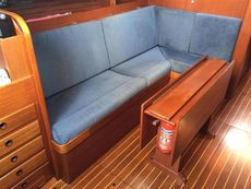 1982 Hallberg-Rassy 42 KETCH
