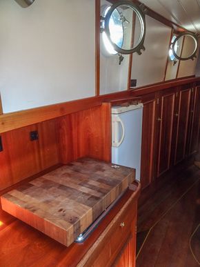 Kotter varend woonschip 14.95
