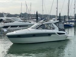 2017 Bavaria S33HT