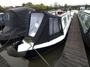 Kingfisher - 35ft Cruiser Stern