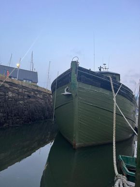 MFV 52ft  - Bow