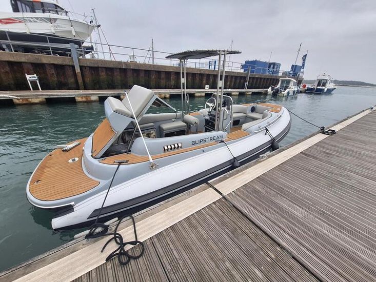Nautica Express 22