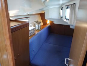 2007 Jeanneau Sun Odyssey 39 DS 26