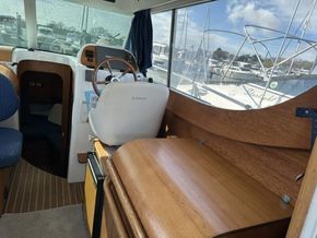 2004 Jeanneau Merry Fisher 805 16