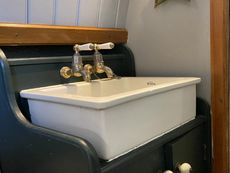 Bathroom Basin