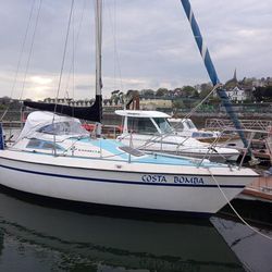 Caravela 25ft Yacht
