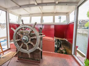 Dutch Barge 25m with London mooring  - Interior
