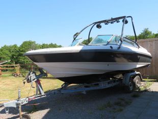 1994 Chaparral 2130 SST