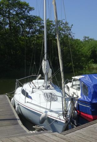 Hunter 23