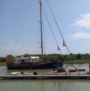 Dutch Houseboat project