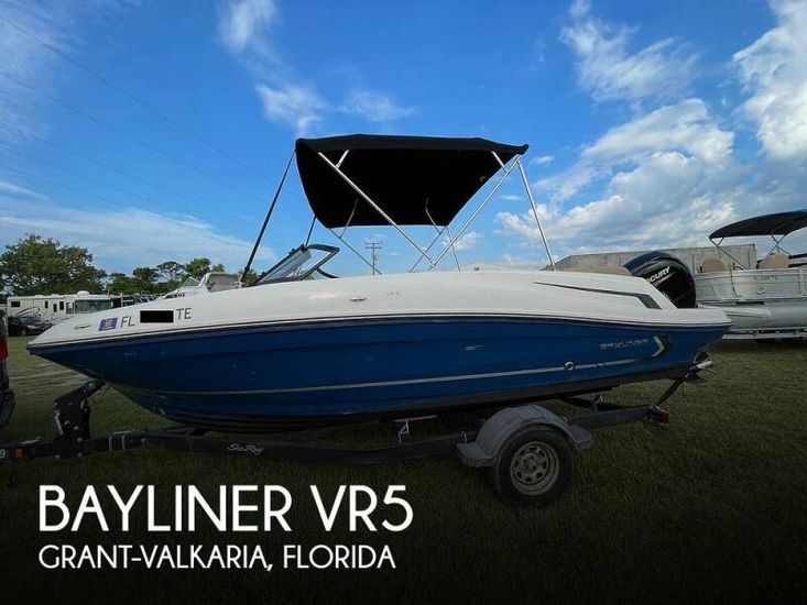 2022 Bayliner vr5