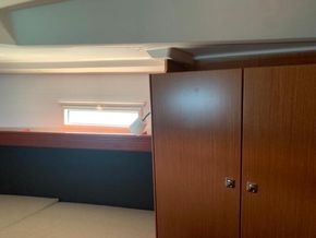 2018 Bavaria Cruiser 37 17