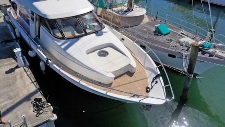 2004 Mckinna pilothouse 58