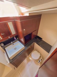 2010 Hanse 545
