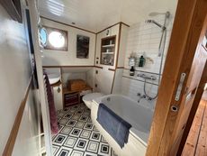 1931 Dutch Luxemotor 23m Liveaboard arge