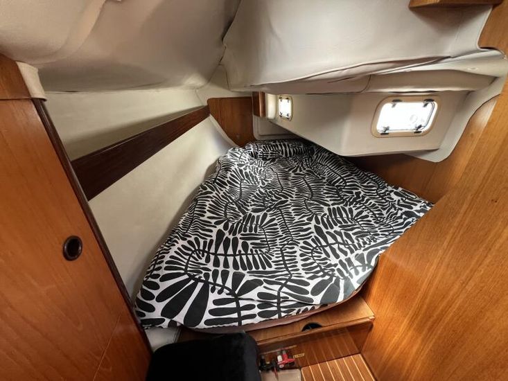 1987 Beneteau First 325