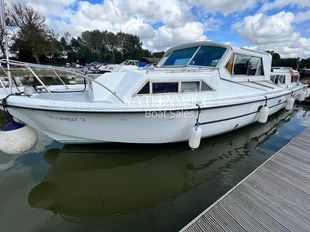 42ft by 12ft Centre Cockpit Motor Cruiser