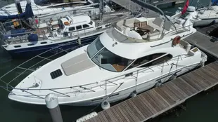 2002 Sealine F42 5