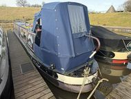 50ft reverse layout narrowboat
