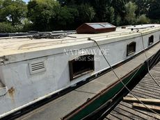70ft by 13ft Dutch Barge