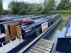 70ft Narrowboat - ex hire