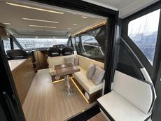 2020 Bavaria R40