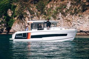 2025 Jeanneau Merry Fisher 895 Sport - Series 2