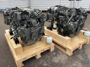 Pair of 2xYANMAR 4LHA-STP 240HP Bobtail Warranty