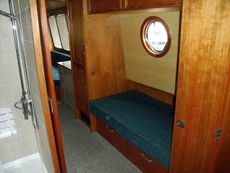New Peter Nicholls liveaboard launch