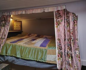 Double Cabin 