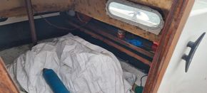 Aft cabin & additional sails