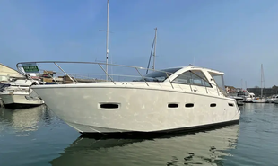 2009 Sealine Sc35