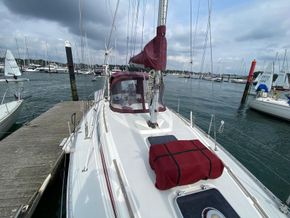 Moody 35  - Foredeck