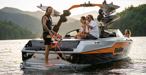 Malibu M220