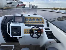 1994 Sunseeker Apache 45