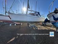 1996 Hunter Pilot 27