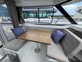 Jeanneau Merry Fisher 695 HB - Saloon