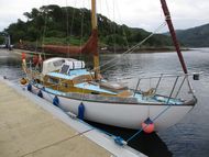 Pacific 28 Classic Yacht