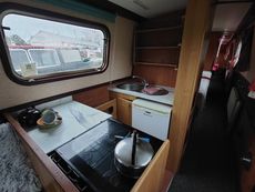 Windemere - 70 foot cruiser stern narrow boat